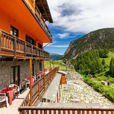 Hotel Al Foiron Claviere Exterior photo
