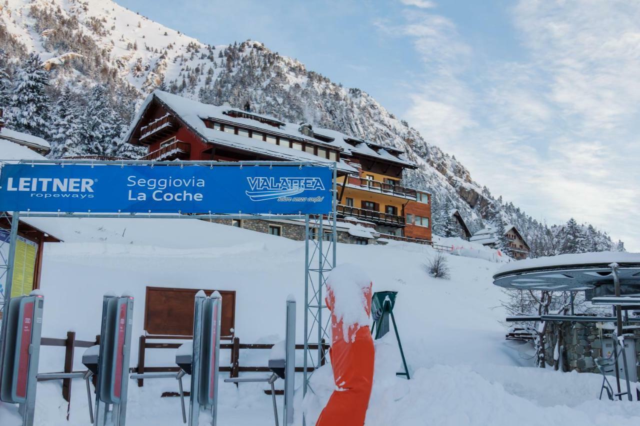 Hotel Al Foiron Claviere Exterior photo