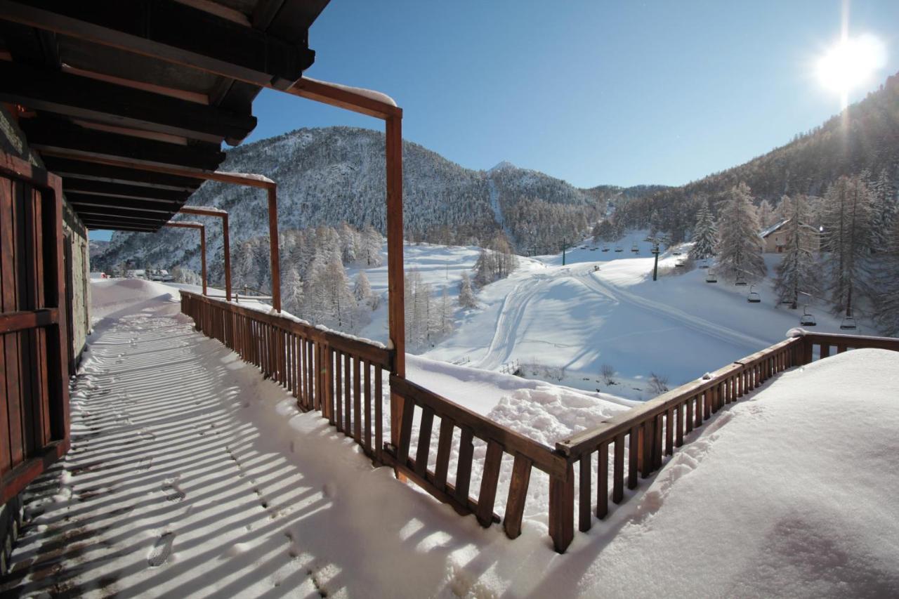 Hotel Al Foiron Claviere Exterior photo